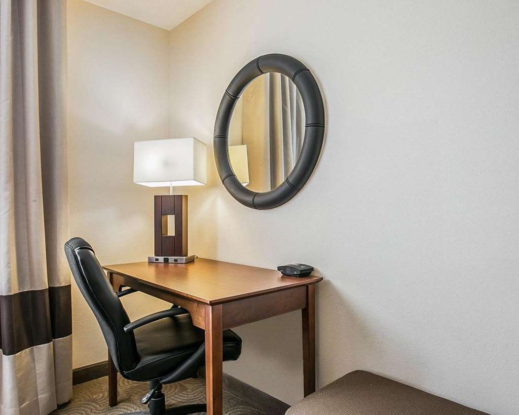 Comfort Inn&suites Santee